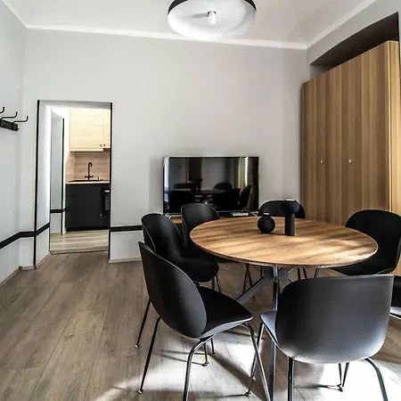 Stylish Apartments Close To Eden Garden Prague Exterior photo