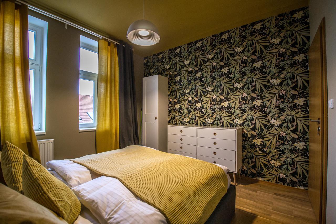 Апартаменты Stylish Close To Eden Garden
