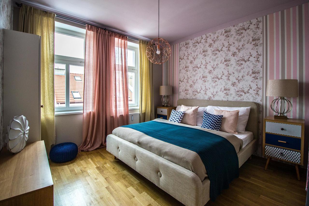 Stylish Close To Eden Garden * Прага