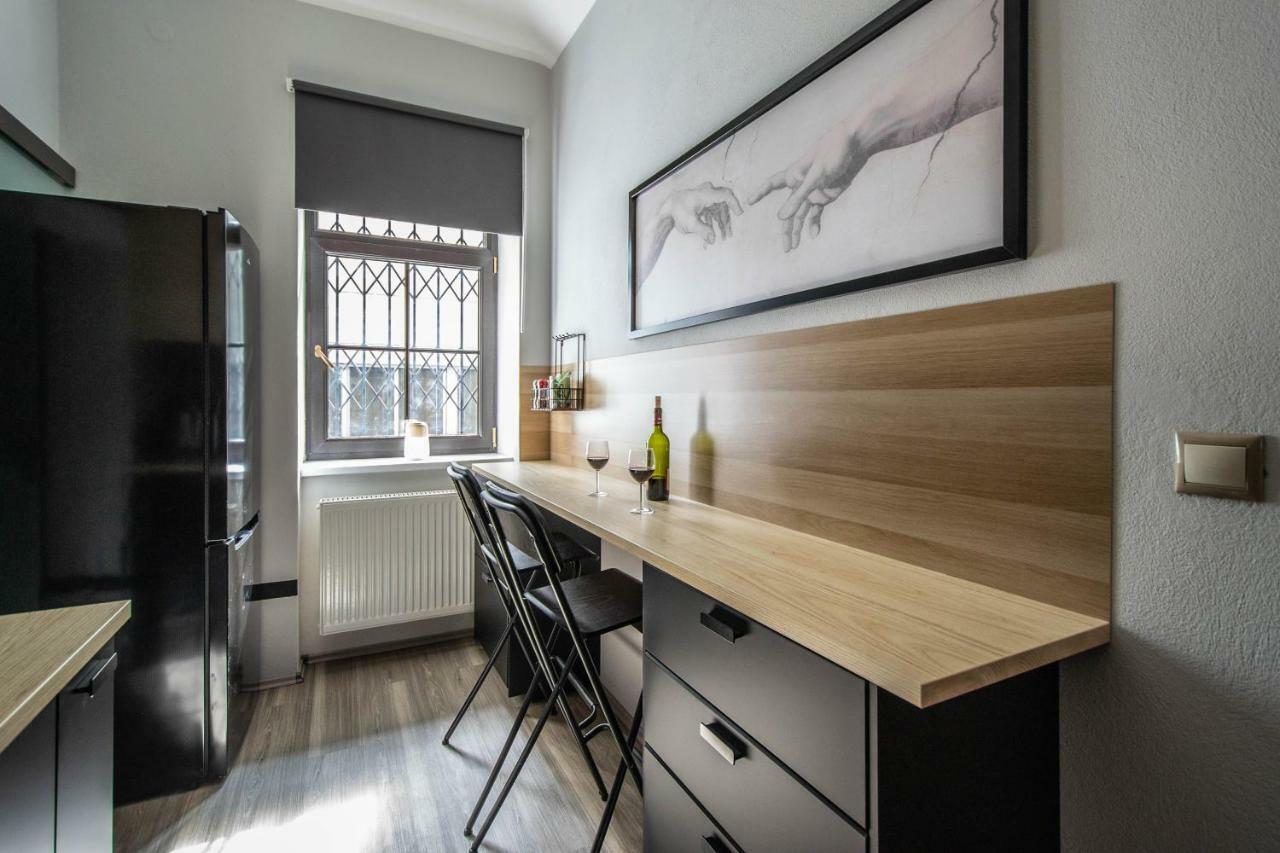 Stylish Close To Eden Garden Апартаменты